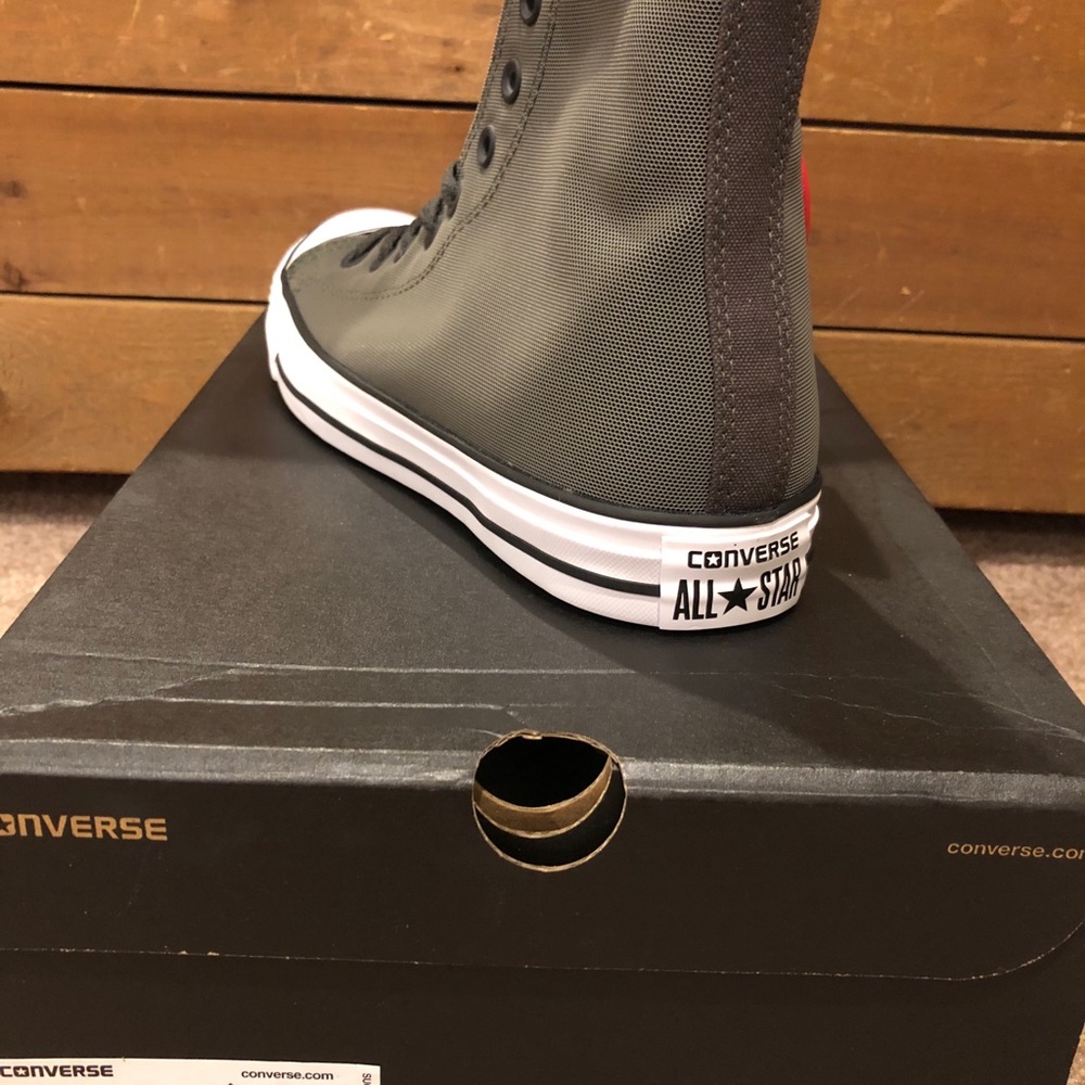 Converse CTAS High NWT men’s 8 - Picture 6 of 10